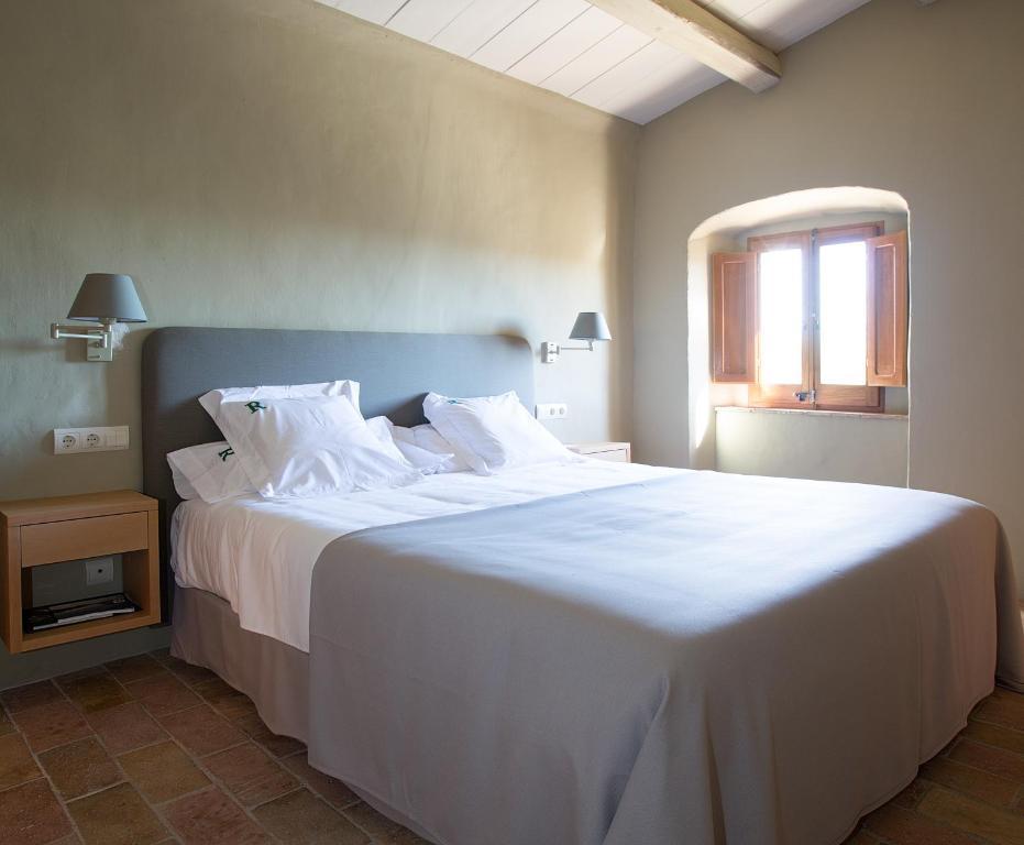 Apartamentos En La Rectoria De Regencos Phòng bức ảnh