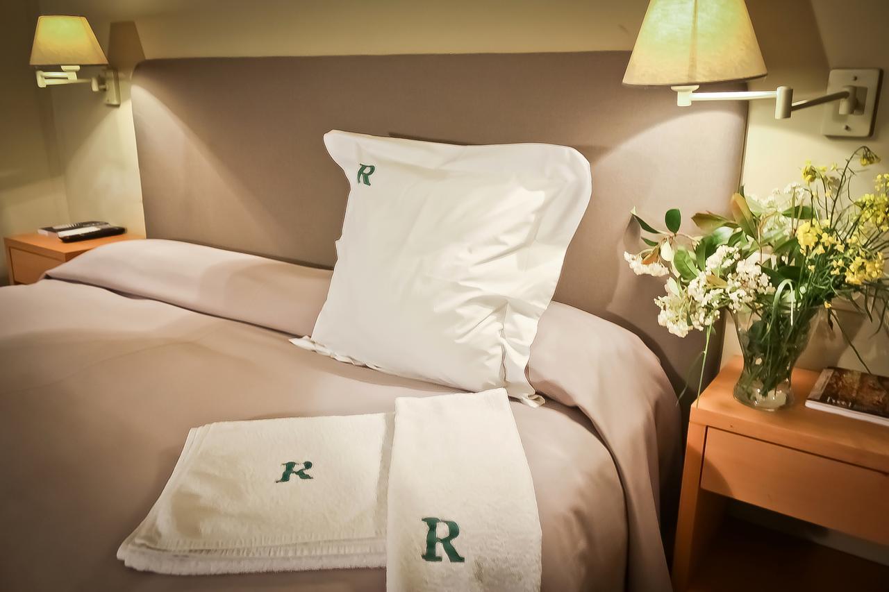 Apartamentos En La Rectoria De Regencos Ngoại thất bức ảnh